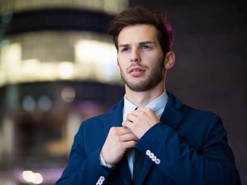 Mơ thấy đàn ông – Chiêm bao thấy đàn ông có điềm báo gì