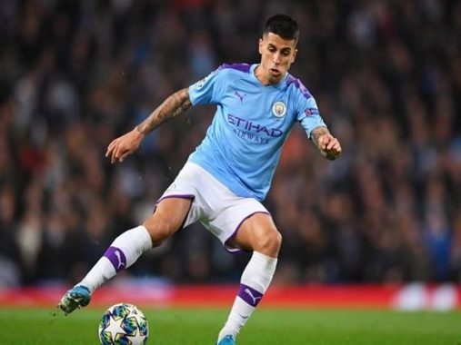 Tin thể thao 15/4: Manchester City bị Barcelona đòi thêm tiền