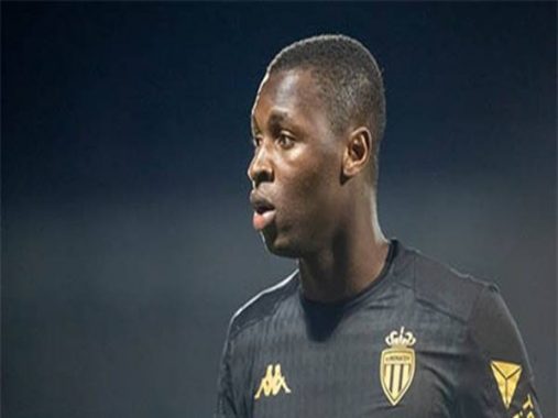 Manchester United mê mẩn muốn có hậu vệ trái Fode Ballo-Toure