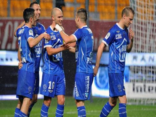 Nhận định Châu Á Auxerre vs Troyes (1h45 ngày 22/9)