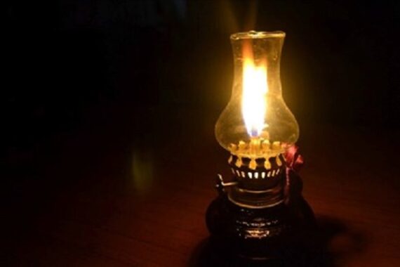 Nằm mơ thấy đèn dầu đánh số mấy? Ý nghĩa mơ thấy đèn dầu