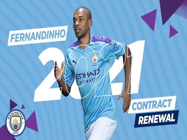 Chuyển nhượng trưa 18/6: Man City trói chân Fernandinho thêm 1 mùa