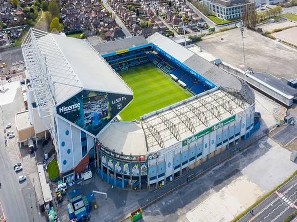 Những thú vị về sân vận động Elland Road