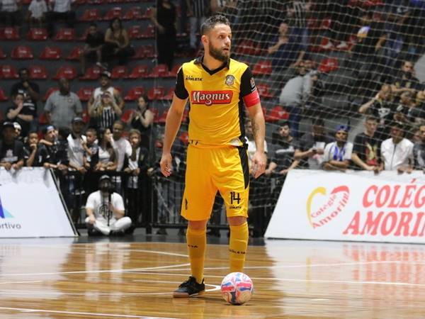 Rodrigo là một trong những hậu vệ futsal xuất sắc nhất