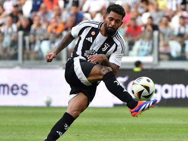 Hành trình từ Rio de Janeiro đến thành Turin của Douglas Luiz