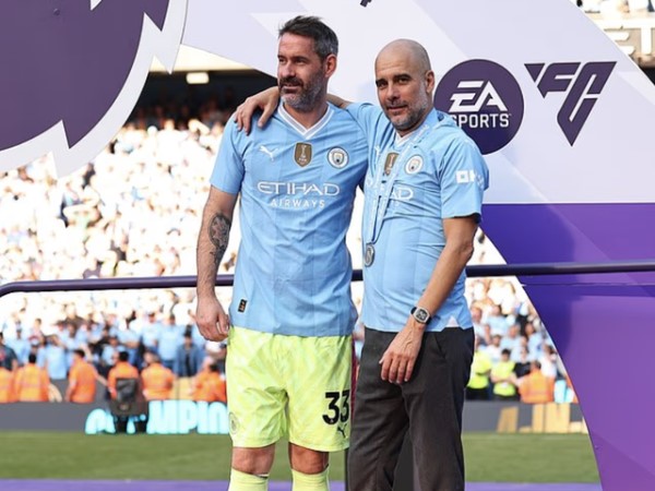 Tin BĐ: Scott Carson chia tay sân cỏ sau hai thập kỷ thầm lặng