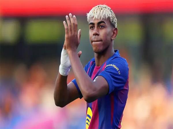 Chuyển nhượng Barcelona: Lamine Yamal phá kỷ lục