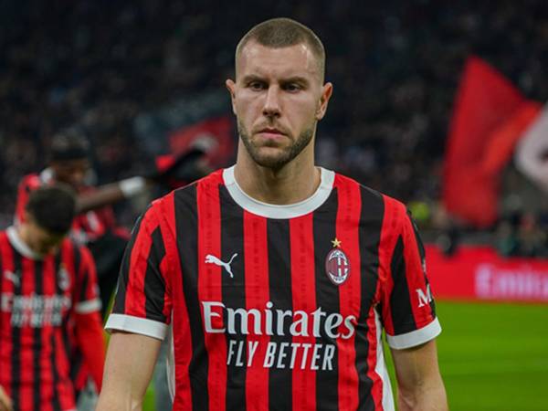 Chuyển nhượng Chelsea: Chiêu mộ trung vệ AC Milan
