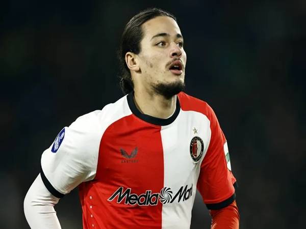 Tin chuyển nhượng: Sunderland tranh mua Moussa với Chelsea