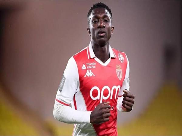 Tin chuyển nhượng: Chelsea đưa Lamine Camara vào tầm ngắm